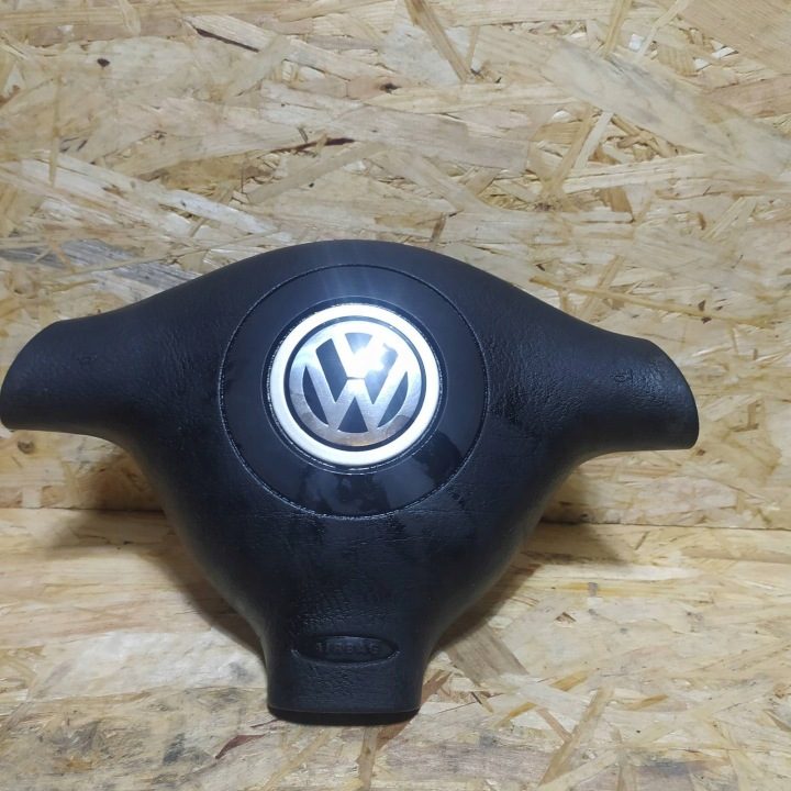 Volkswagen VW Golf 4 IV подушка безопасности воздушная водителя 3B0880201L, фото 1