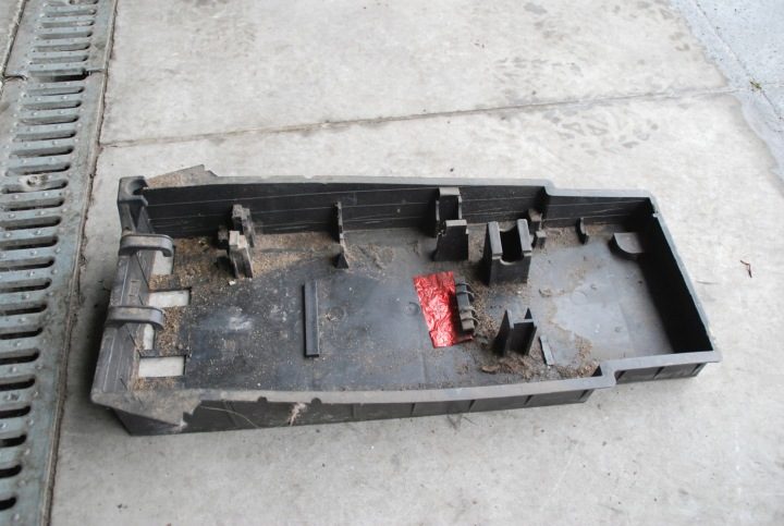 Iveco Daily IV V 06-14 блок под сиденье, фото 2