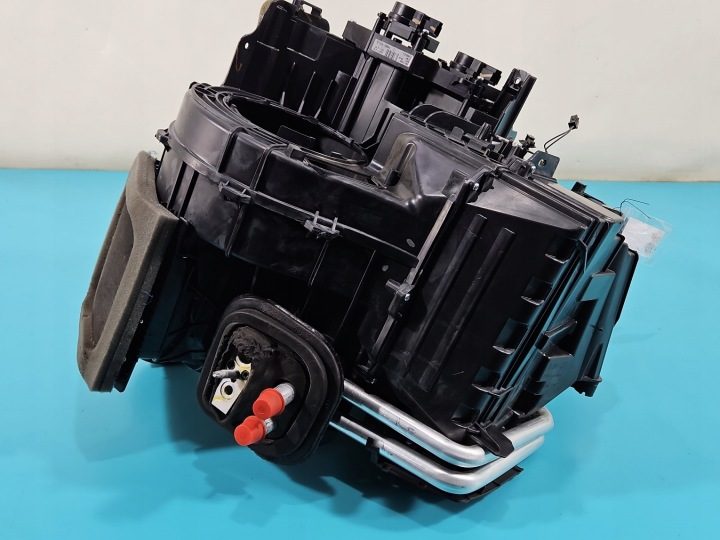 Отопитель Ford Escape III 12- GV61-19B555-M европа, фото 8