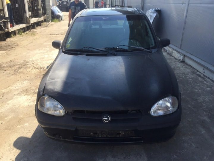 Opel Corsa выпускной коллектор 1995 1.4L 90400043, фото 5