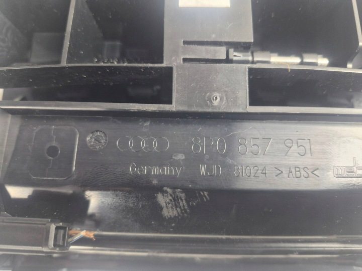 Пепельница AUDI A5 (F53) 8R0857951 2.97L дизель 2009, фото 5