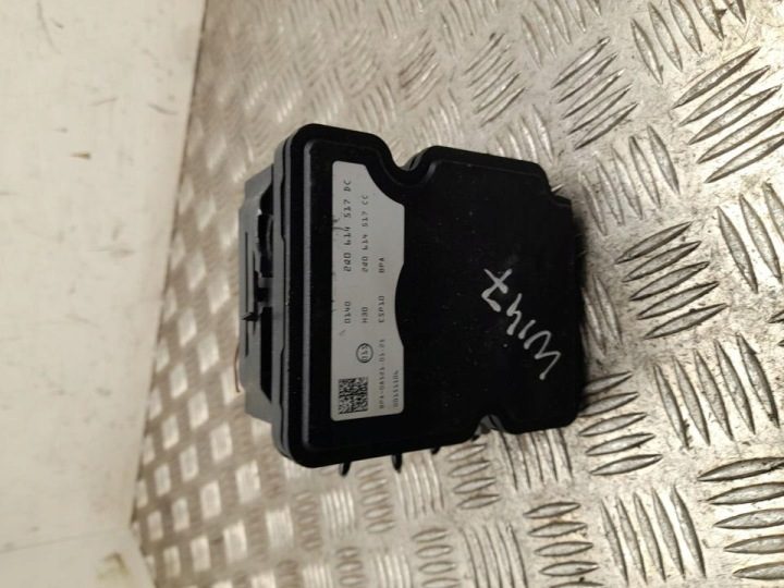 Блок управления ABS гидравлический Volkswagen Taigo 2025 2Q0614517DC, фото 3