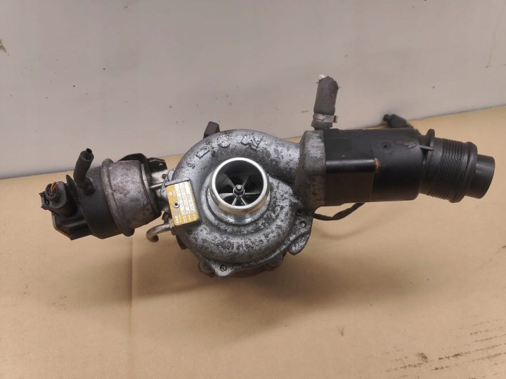 AUDI A4 A5 A6 Q5 2.0 TDI ТУРБО ТУРБИНА 03L145701E, фото 1