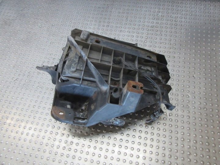 Dodge Durango I 2001 основание пластина аккумулятора, фото 5