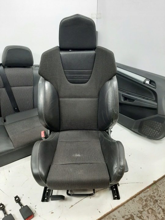 OPEL ASTRA H УНИВЕРСАЛ РЕСТАЙЛИНГ 07 г. СИДЕНЬЯ ДИВАН ОБШИВКИ ОБИВКА КОМПЛ. RECARO OPC, фото 2