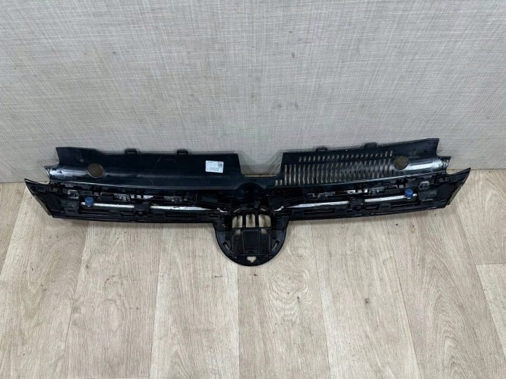 VW Golf 8 VIII решетка радиатора в сборе радар светодиоды 5H0853653B K82/GR775, фото 9