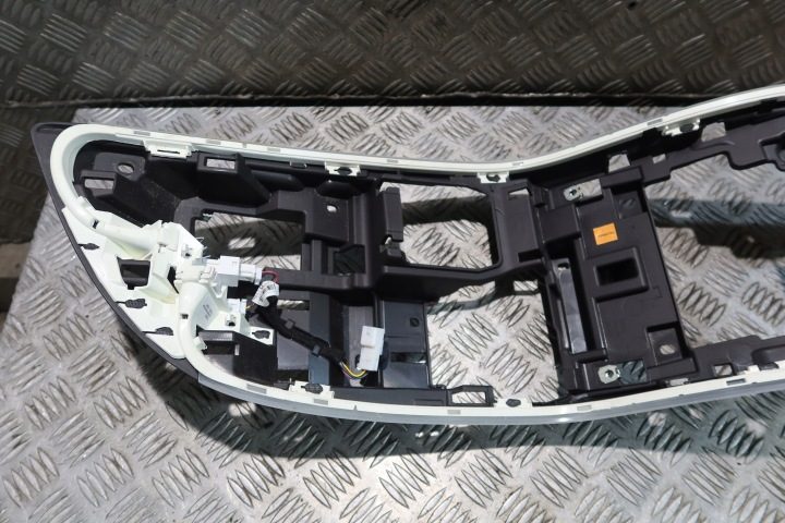 КАРКАС КРЕПЛЕНИЕ DEKORU СРЕДНЕГО ТОННЕЛЯ RENAULT ESPACE V LED 969358862R, фото 2