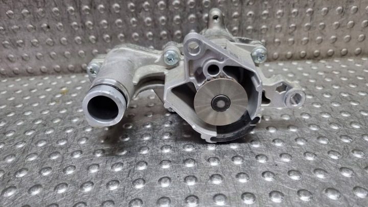 ПОМПА L1BG-8501-AA FORD FIESTA MK8 PUMA MK2 FOCUS MK4 1.0 ECOBOOST, фото 4