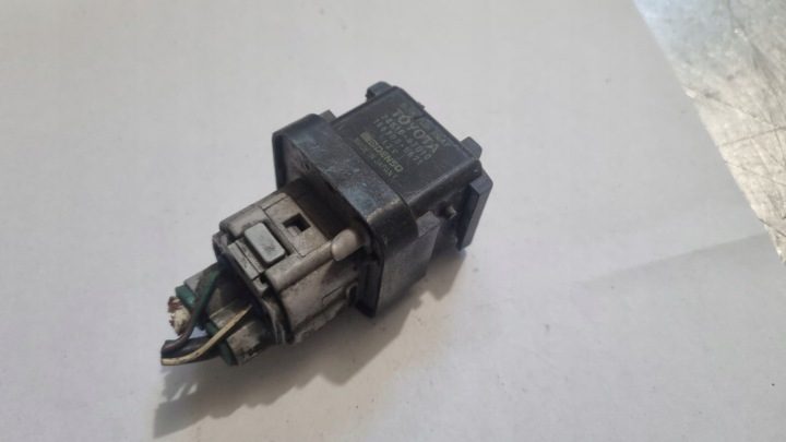 Реле свечей накаливания Toyota OE 28610-67010, фото 1