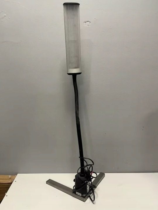 ЛАМПА ПЕРЕНОСНАЯ LED HYBRYDOWA CL 5050 СТРОИТЕЛЬНАЯ 6800 ЛМ 4 ШЕСТЕРНИ, фото 1