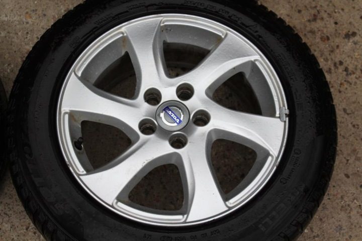Колеса шины Pirelli 2022 г. диска VOLVO V40 II 205/60R16, фото 3