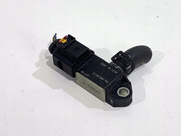 ДАТЧИК ДАВЛЕНИЯ ВЫХЛОПНЫХ ГАЗОВ DPF AUDI A4 B9 04L906051C 2.0 150 л.с., фото 1