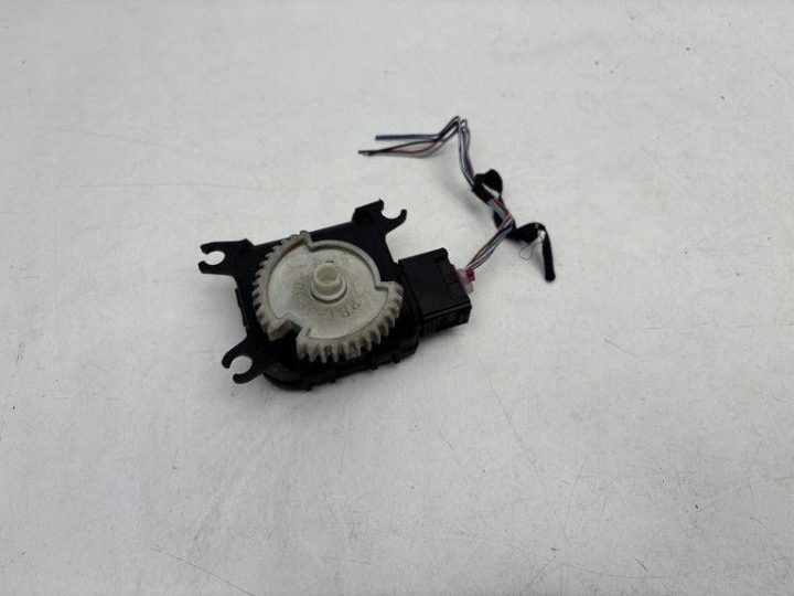 МОТОРЧИК ВЕНТИЛЯТОРА ПЕЧКИ VW POLO IV 0132801202 NR100, фото 1