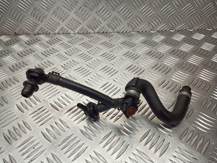 ТРУБКА ВАКУУМА AUDI A4 B7 1.6 8E0611931CT, фото 2