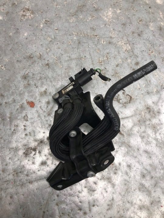 Датчик давления выхлопных газов VW Golf VI Plus 076906051B 1K0131552N, фото 1