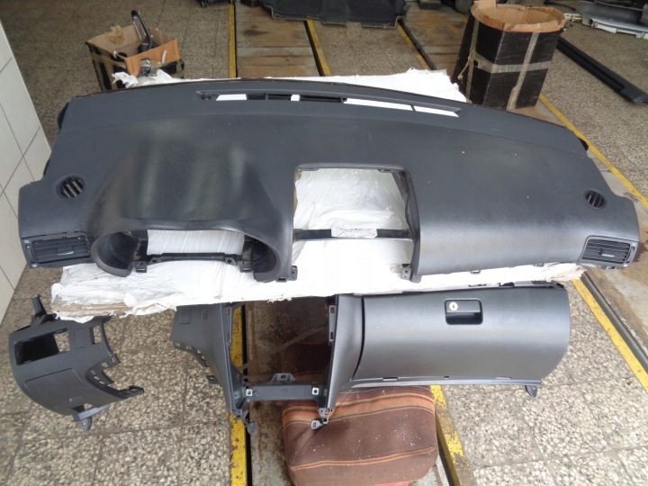 Toyota Avensis 2 II T25 подушки воздушные Airbag панель консоль торпедо, фото 7