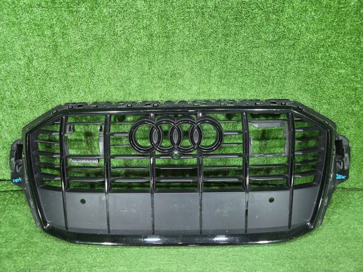 Audi Q7 рестайлинг 4M0 S Line решетка радиатора, фото 1