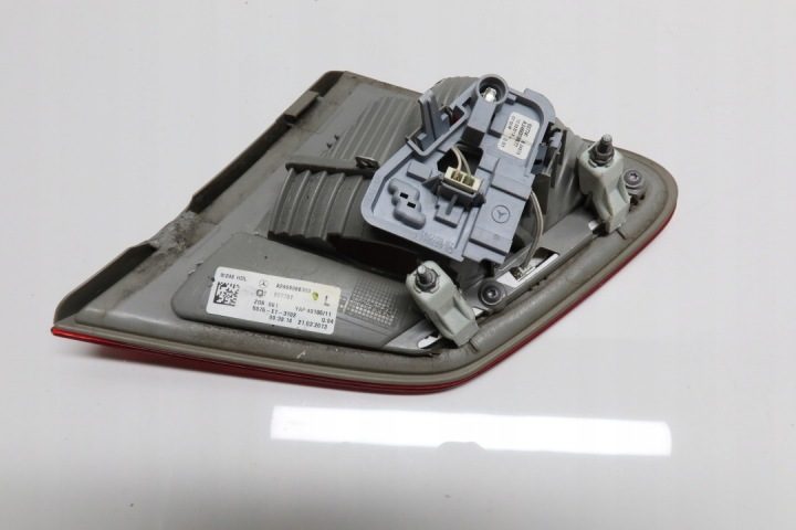 Mercedes w246 b-класс фонарь задний левый 2469066300 крышки багажника, фото 5