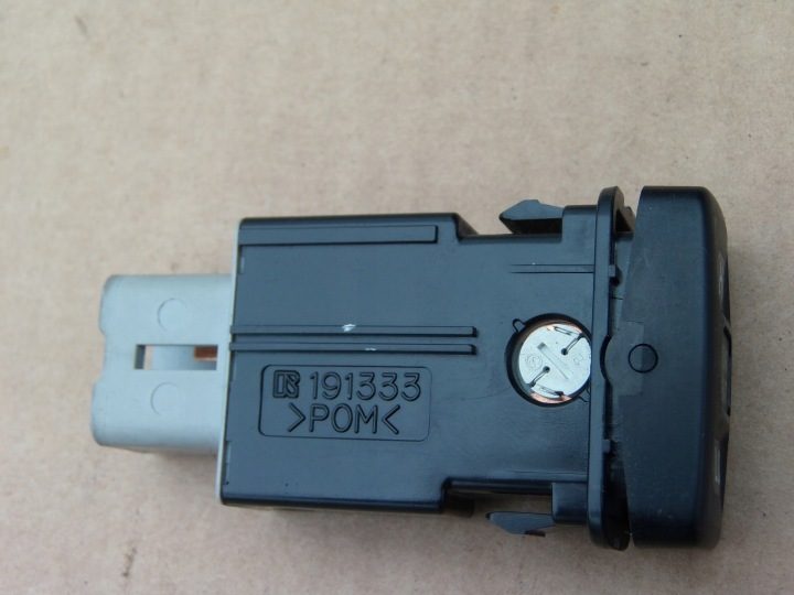 КНОПКА ОТОПЛЕНИЯ TOYOTA AVENSIS VERSO 01-03R 2.0 D4D 191333, фото 7