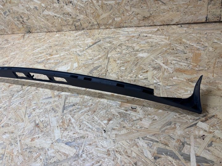 Volkswagen ID.4 Молдинг подсветки номера 11A827335B, фото 2