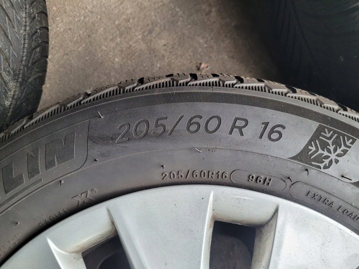 Шина зимняя Michelin Alpin 5 205/60R16 96 H сцепление на снегу (3PMSF), усилитель (XL), фото 6