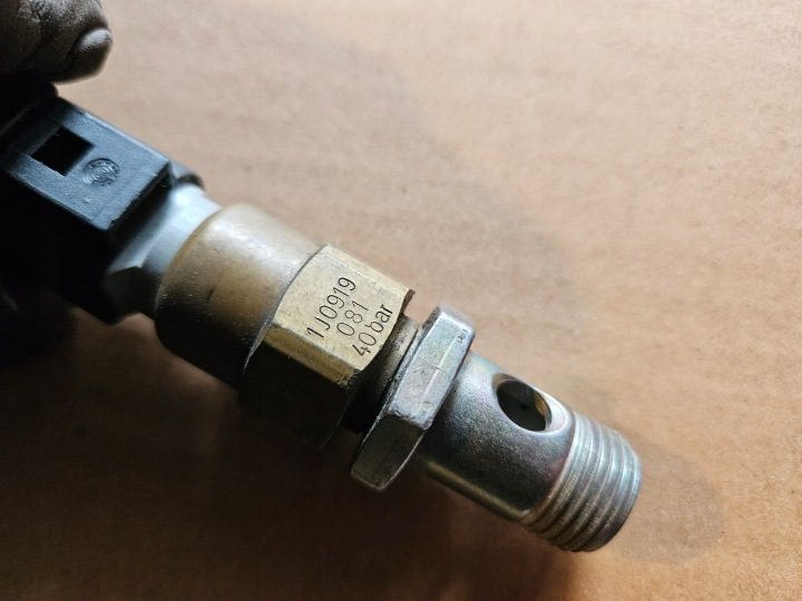 ДАТЧИК ДАВЛЕНИЯ ГИДРОУСИЛИТЕЛЯ РУЛЯ VW SEAT SKODA AUDI 1J0919081, фото 2