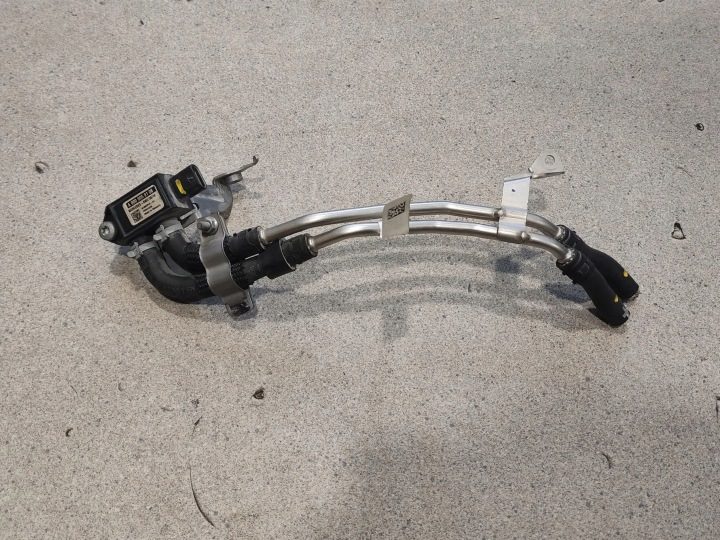 Датчик давления выхлопных газов Mercedes-Benz C AMG W205 A0009059108, фото 1