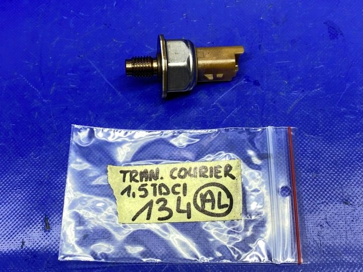 Датчик давления топлива Transit Courier 1.5TDCI Volvo Peugeot 9676643880, фото 6