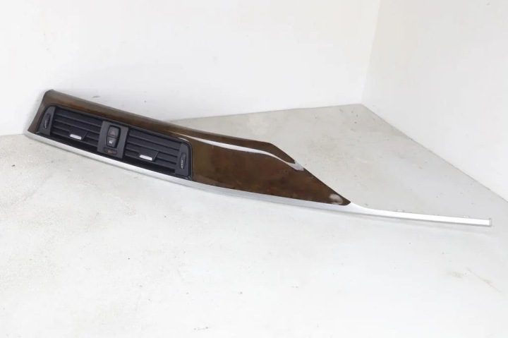 Воздухозаборник консоли BMW 3 (F30, F80) 9710260 2.0L бензин 2015, фото 10