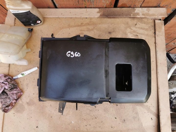 Volvo C30 2.0D крышка аккумулятора 9M5N-10A659-AA 31301483, фото 1
