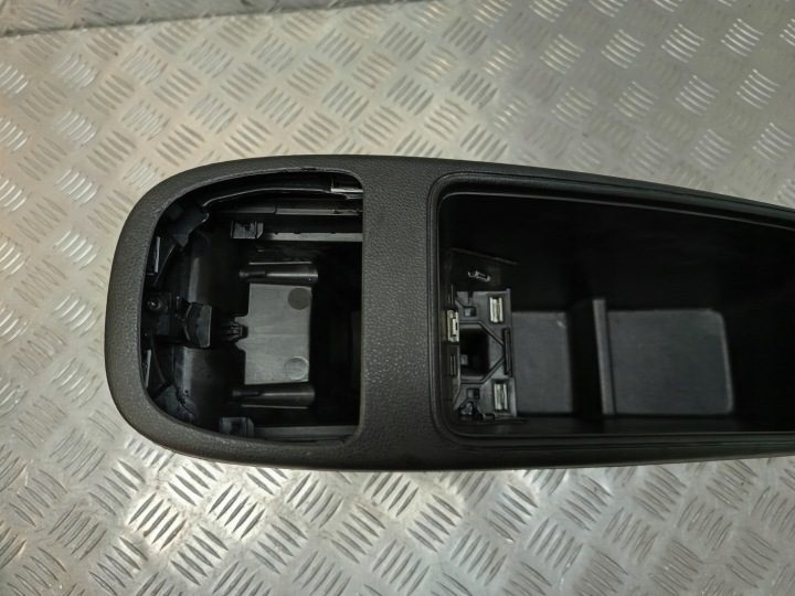 FIAT 500E БАРДАЧОК ТОННЕЛЯ ЦЕНТРАЛЬНЫЙ ТОННЕЛЬ 735716581, фото 7