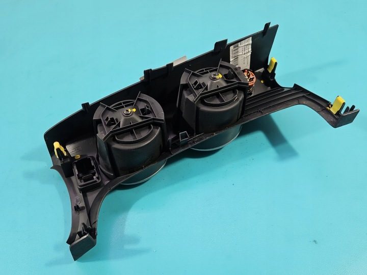 ДЕРЖАТЕЛЬ ПОД НАПИТКИ СТАКАН ПОДСТАКАННИК TOYOTA VERSO 09- 58821-0F020, фото 8