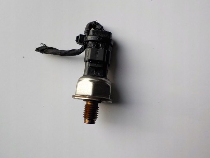 PEUGEOT PARTNER II 1.6 HDI ДАТЧИК ДАВЛЕНИЯ ТОПЛИВА 9613735580 85PP34-03, фото 1