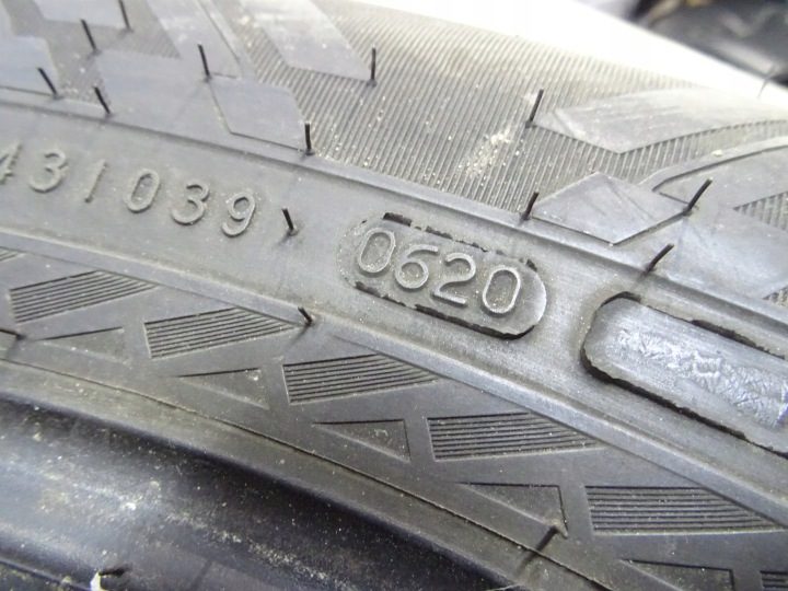 Шина летняя Nokian Tyres Wetproof ВНЕДОРОЖНИК 225/65R17 102 H, фото 7