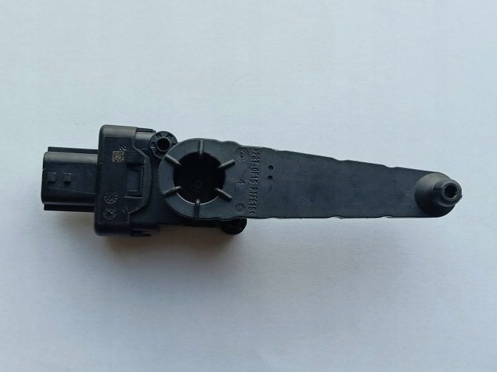 ДАТЧИК КОРРЕКТОРА ФАР RENAULT MEGANE V E-TECH 538212463R, фото 3