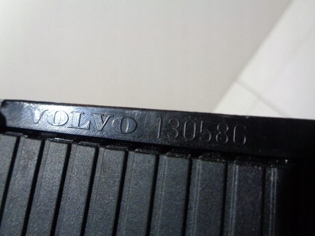 Центральный тоннель шторка Volvo V50 S50 09-12 130586 06582-000 30755392, фото 13