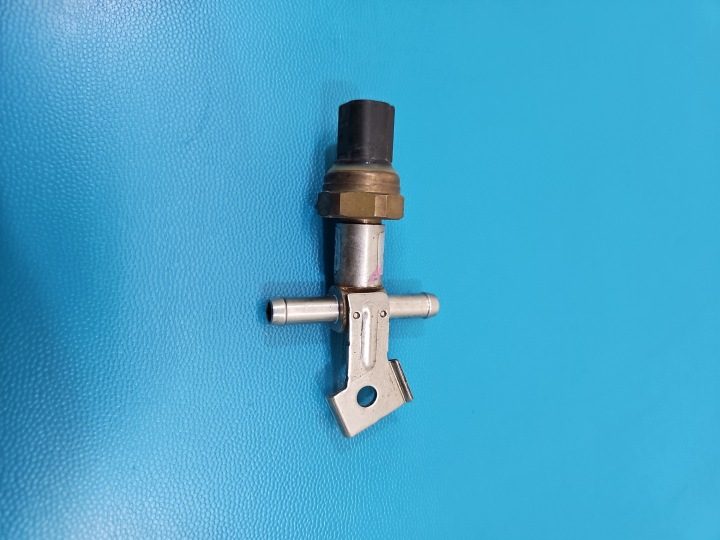 ДАТЧИК ДАВЛЕНИЯ ТОПЛИВА РЕГУЛЯТОР MERCEDES CLA C117 X117 A6450700081, фото 3