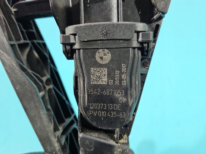 Педаль газа потенциометр 5 G30 2017-2024 6PV010435-63 3542-6871053 2.0D, фото 6