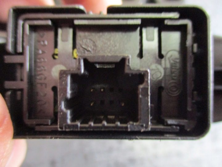 Кнопка стеклоподъемника Renault OE 829507746R, фото 4