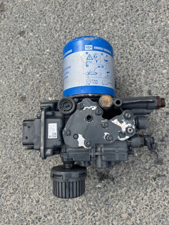 Клапан Осушитель APM Mercedes Atego 3 Actros MP4 Antos A0014461764, фото 4