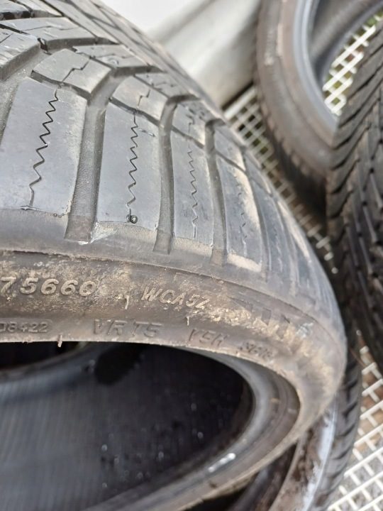 4× Шина летняя Bridgestone Potenza RE050A 255/35R18 90 Вт защита диска, усилитель (XL), фото 11
