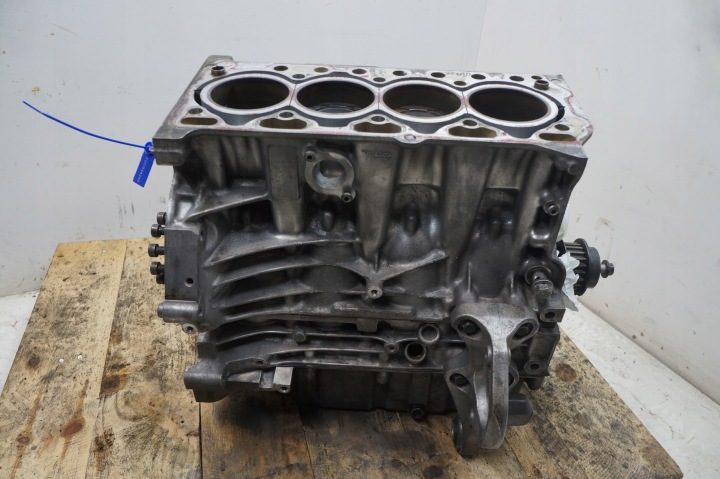 БЛОК ДВИГАТЕЛЬ БЕЗ НАВЕСНОГО ПОРШНИ ЦИЛИНДРЫ VOLVO XC60 S90 S60 XC90 B4204T35 120TYS, фото 2