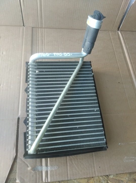 ИСПАРИТЕЛЬ КОНДИЦИОНЕРА VW PASSAT B5 AUDI A4 B5 SKODA, фото 1
