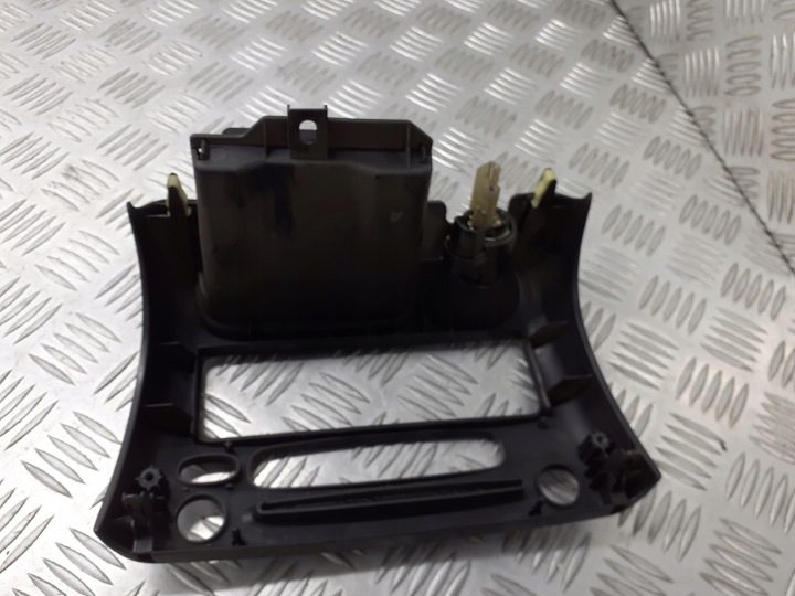 ПЕПЕЛЬНИЦА TOYOTA YARIS VERSO 86220-52020, фото 2