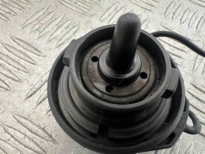 VW AUDI КРЫШКА ГОРЛОВИНЫ БЕНЗОБАКА 3C0201553E, фото 14