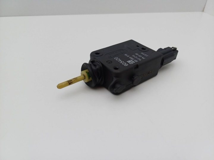 Привод лючка горловины бензобака Opel Astra II G 90589918 NR253, фото 4