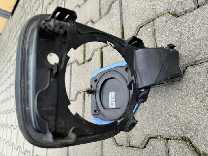 BMW 3 F30 F31 7368306 лючок основание гнезда зарядки Giełda Poznań, фото 6