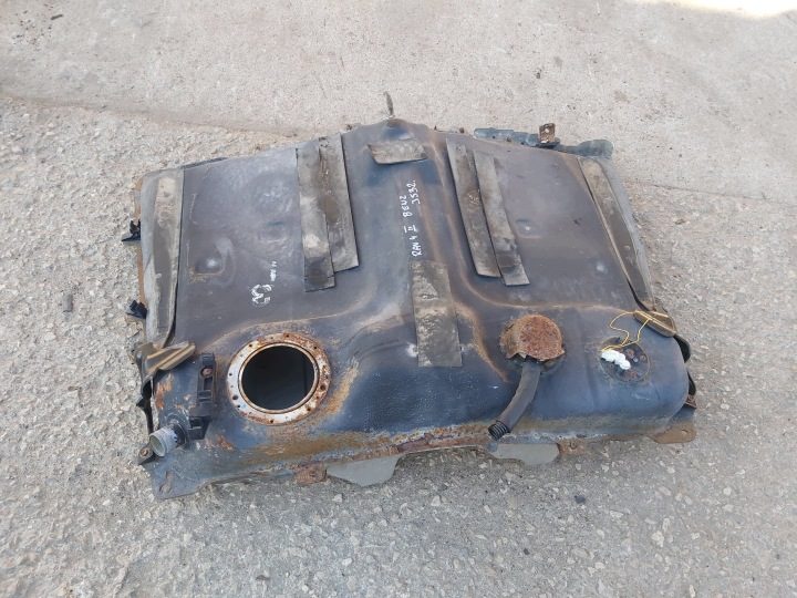 Toyota Rav4 II XA20 бак топлива БЕНЗИН 01-05r, фото 1