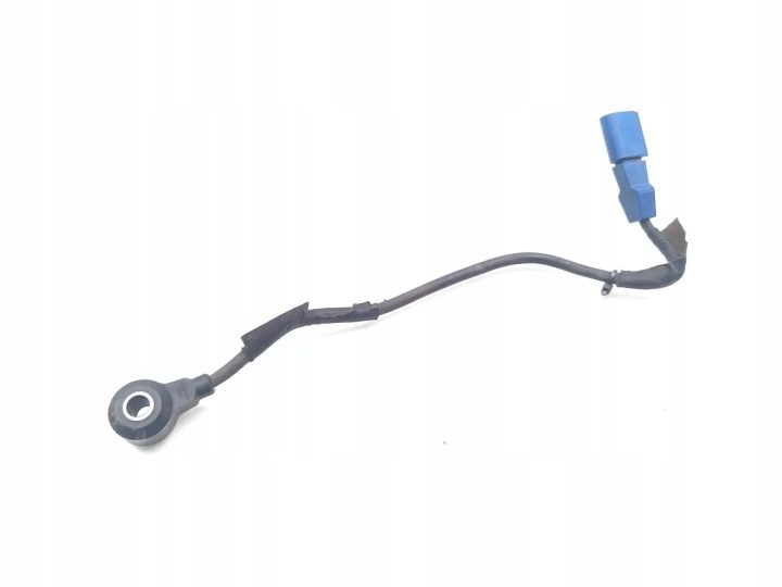 Датчик удара Audi A6 (4F2, C6) 079905377D 4084725 5.2L 320 квт 2011, фото 2