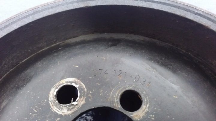 VW LT 35 2.5 TDI ШКИВ НАСОСА ГИДРОУСИЛИТЕЛЯ 074121031, фото 5